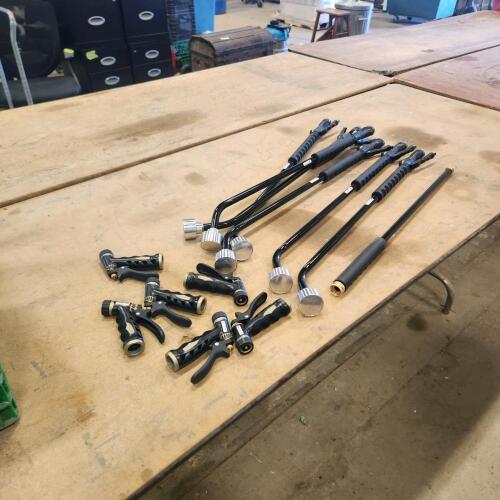 6-36" Watering wands, 1-28" extender, 6-hose ends