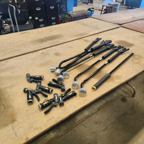 6-36" Watering wands, 1-28" extender, 6-hose ends