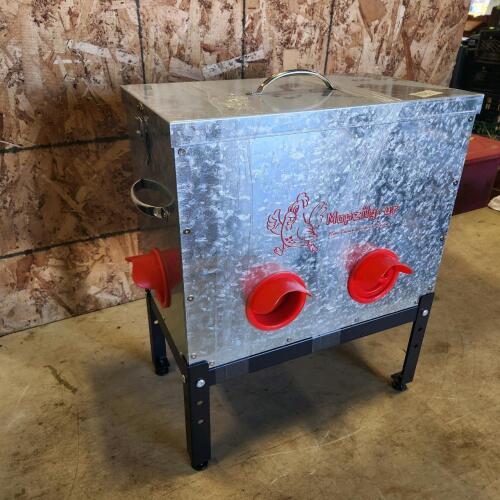 Chicken feeder