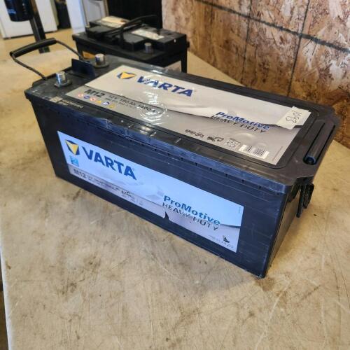 12V Load tested battery 19"L 8"H 9"W