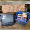VHS TV w VHS movies