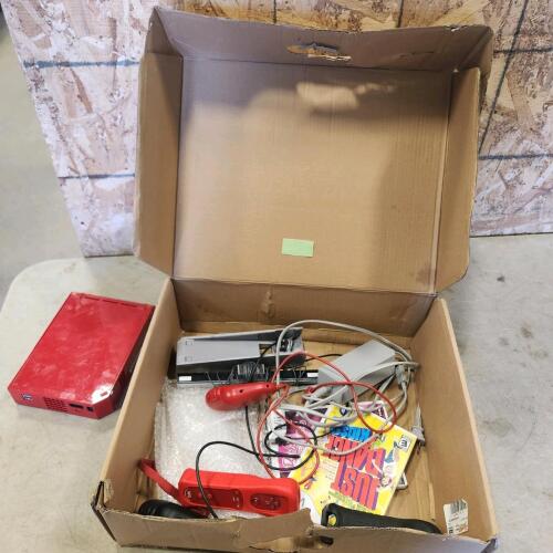 Nintendo WII w 3 controllers