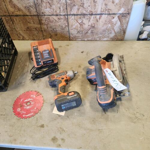 Ridgid 18V skilsaw & nut driver w batteries & charger