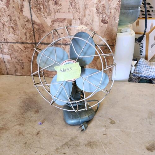 10" Vintage working fan