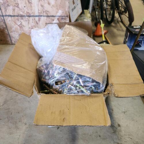 Approx 50lbs 2 1/2"x5/16" Concrete lags