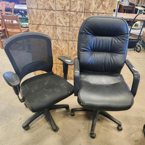 Cloth & leather office chairs