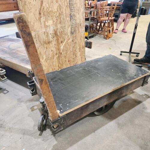 Railroad cart 25"W 48"L