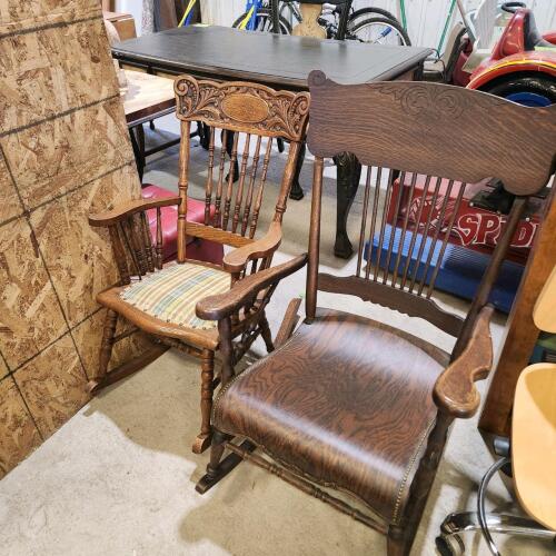 2 Antique rockers