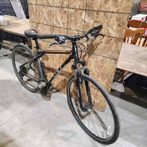 27" Hybrid bike