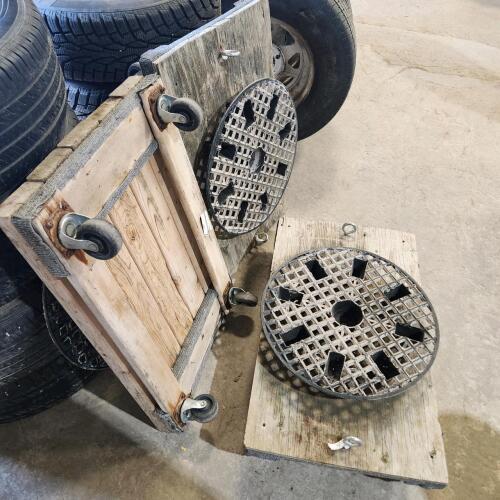 3 18"x30" Dolly carts