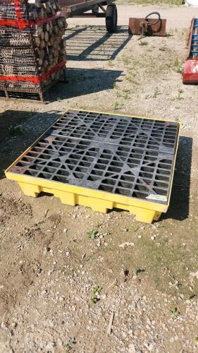 4'x4' Poly skid