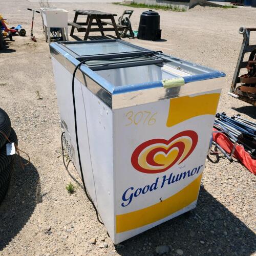 42"L 22" Cooler untested as is