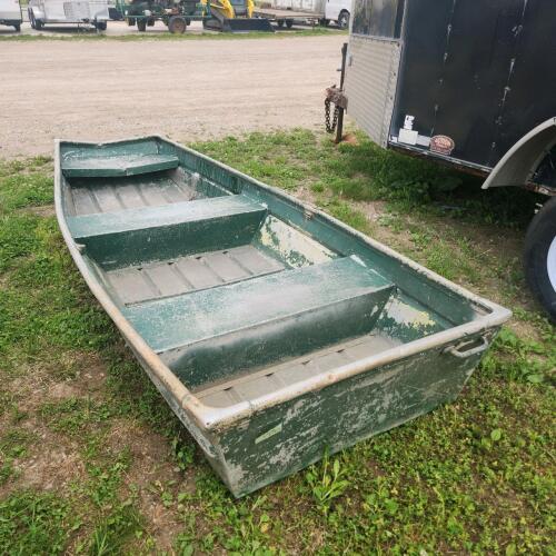 10' Alum boat no oars