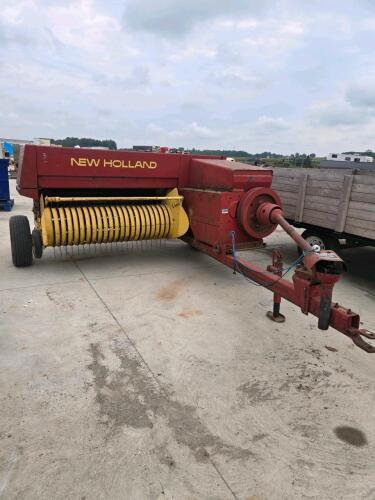 New Holland 315 hayliner baker, working order