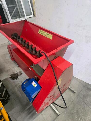 120V Power fruit crusher for cider