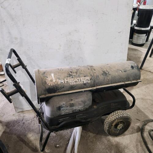 125,000 BTU kerosene heater