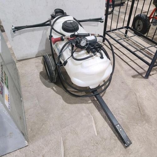 25 Gal lawn sprayer