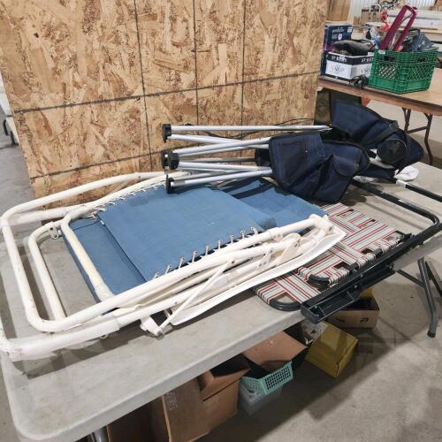3 Camp chairs