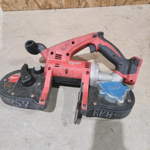 Milwaukee 18V band saw