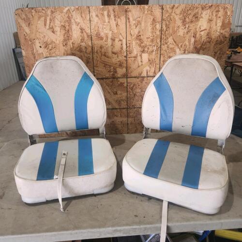 2 Boat seats