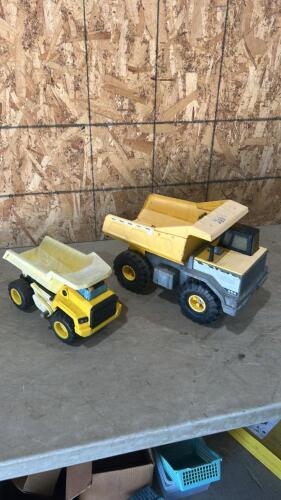 2 Tonka trucks