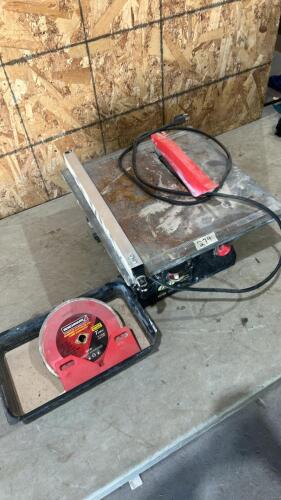 7&rdquo; Wet tile saw