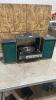 Ford Suitcase record player w speakers