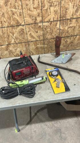 12V battery charger, trouble light, inflator, etc