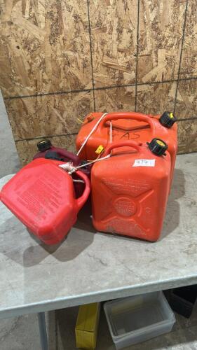 4 Gas can
