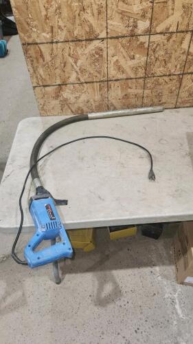 Concrete vibrator