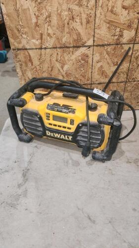 Dewalt jobsite radio